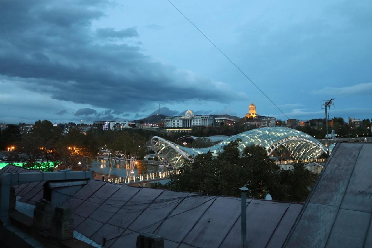 Aivani 8 Tbilisi Eksteriør billede